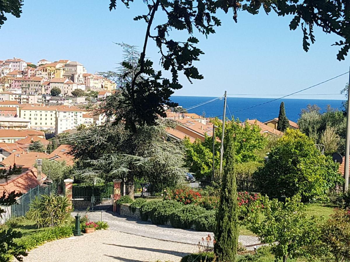 Villa Caterina Imperia Bagian luar foto
